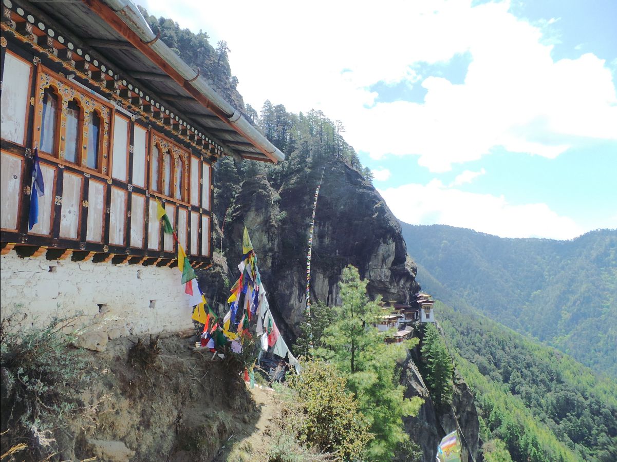 Tiger's Nest Monestary Hike058